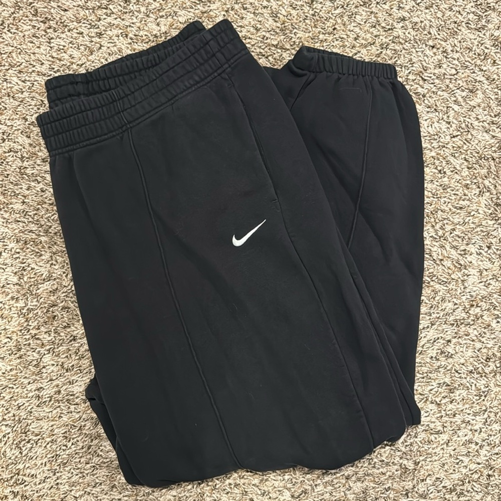 Nike Sweatpants